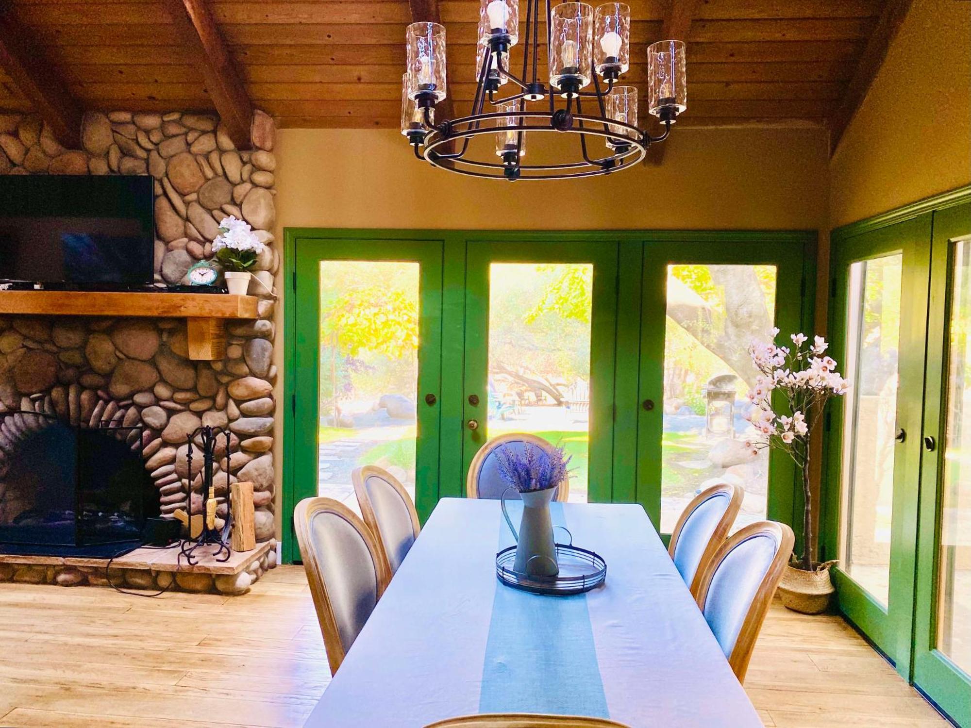 Holiday home Sequoia By The River *